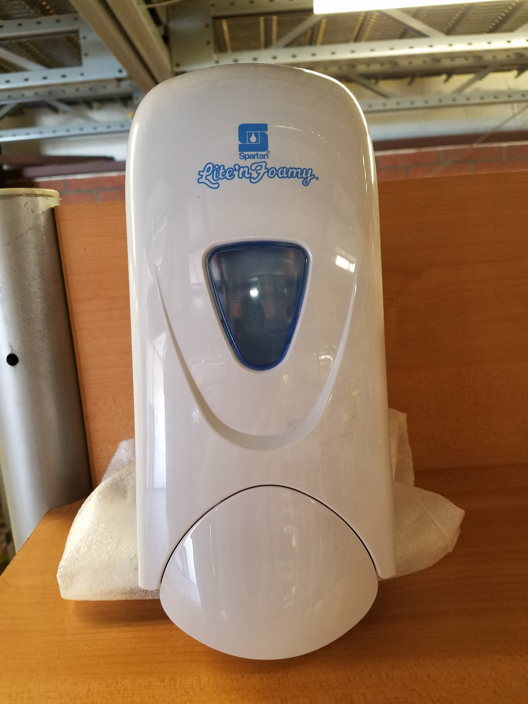 FOAM SOAP DISPENSER NURSE'S ONLY (ea)